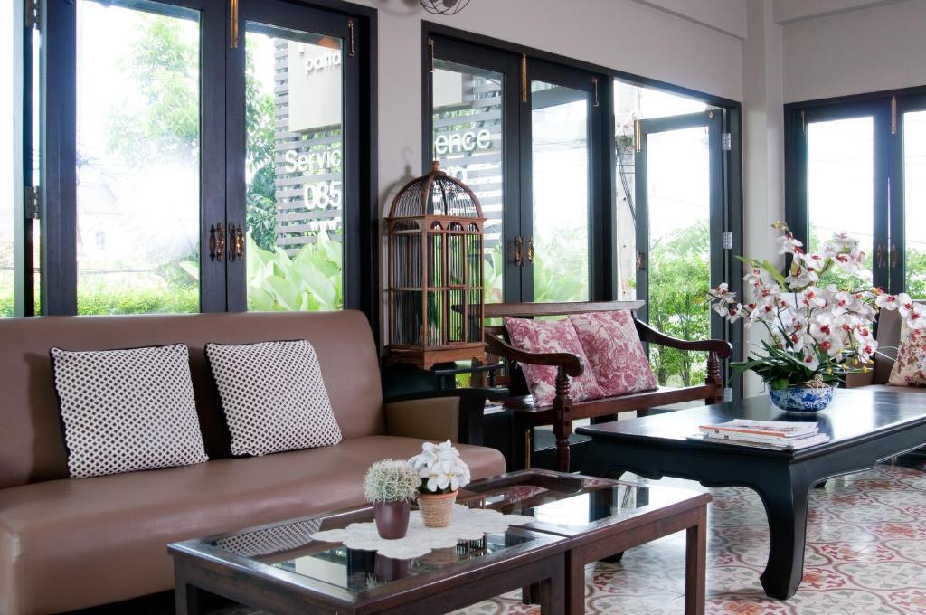 Ploen Pattaya Residence By Tolani Exterior foto