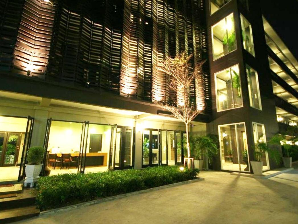 Ploen Pattaya Residence By Tolani Exterior foto