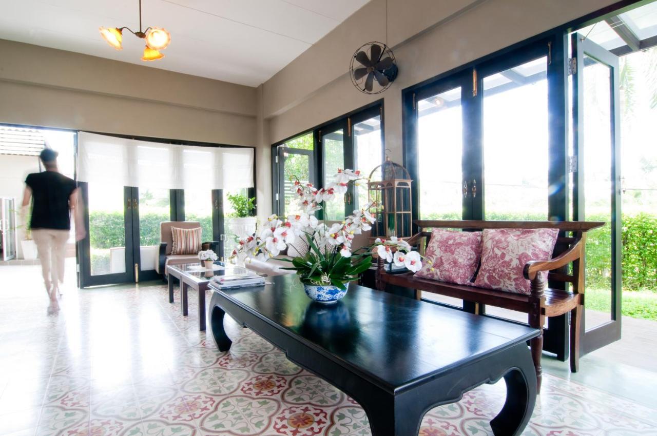 Ploen Pattaya Residence By Tolani Exterior foto